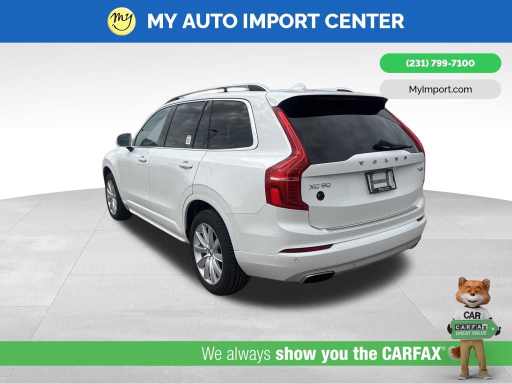Used 2017 Volvo XC90 T6 Momentum w/ Momentum Plus Package image 5