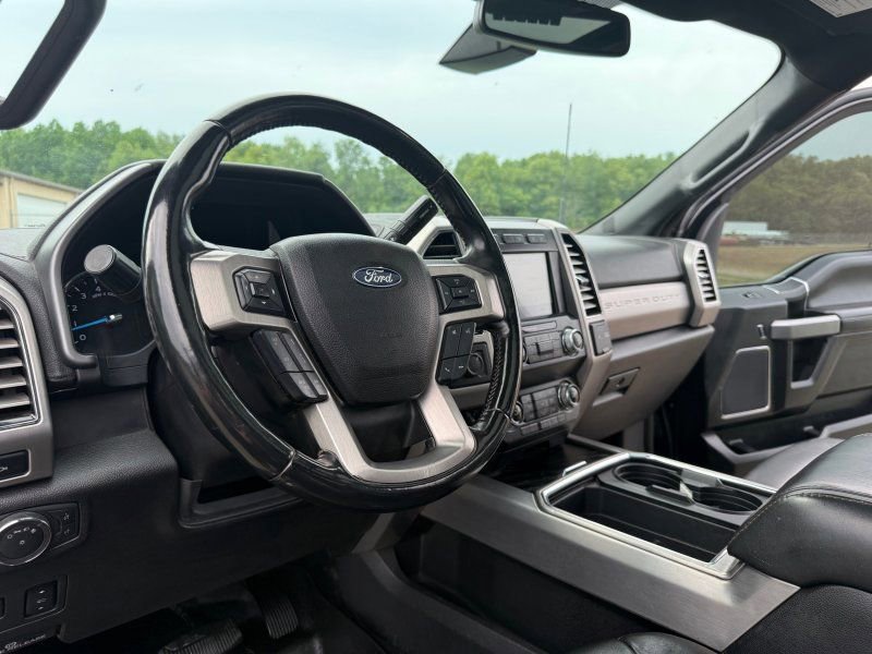 Used 2019 Ford F350 Platinum w/ Platinum Ultimate Package AWD/4WD image 30