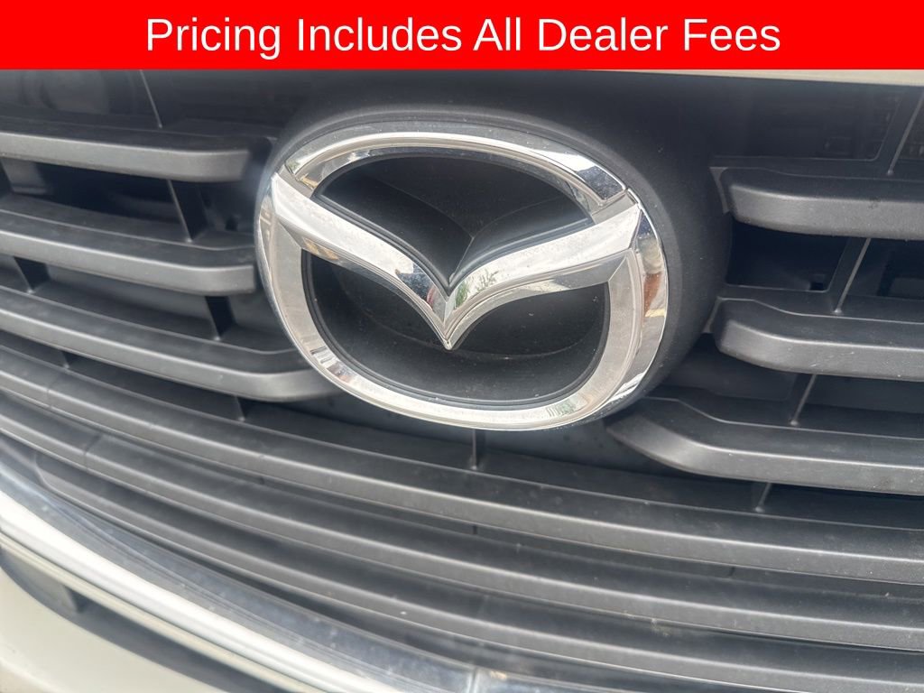 Used 2018 MAZDA MAZDA3 Touring FWD image 4