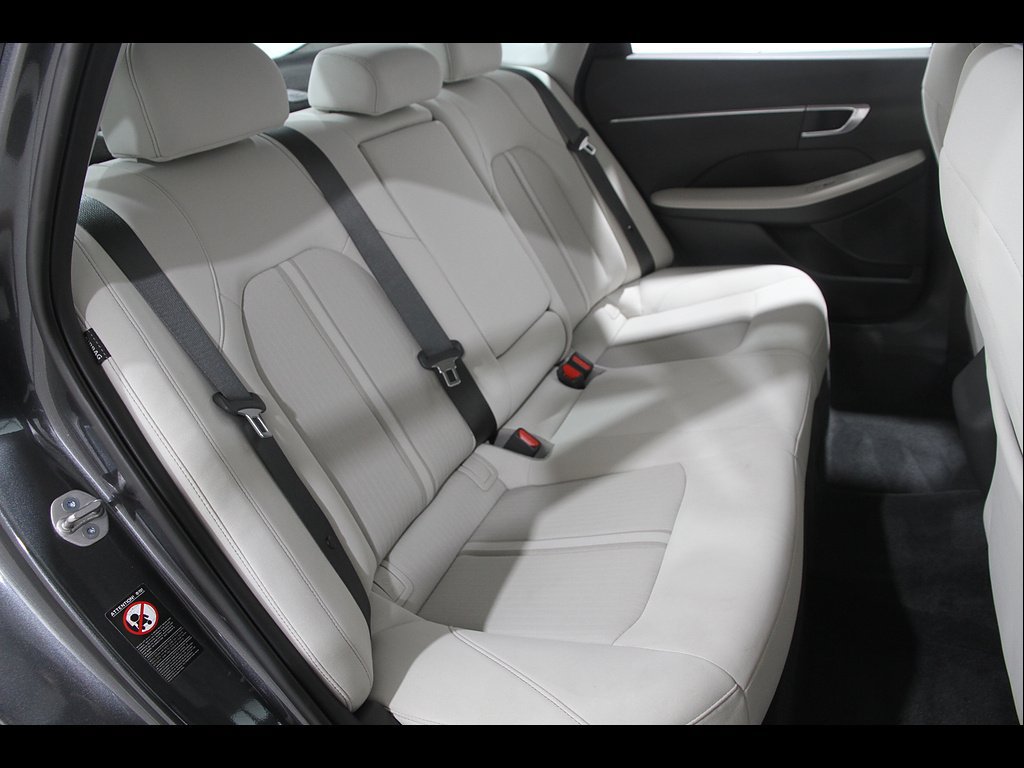 Certified 2023 Hyundai Sonata SEL FWD image 18