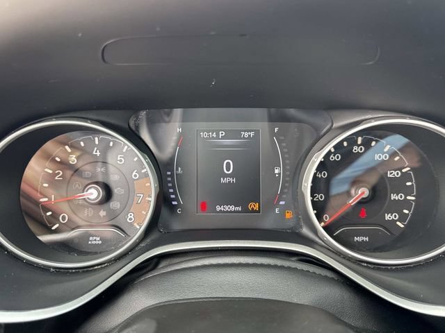 Used 2020 Jeep Compass Latitude FWD image 28