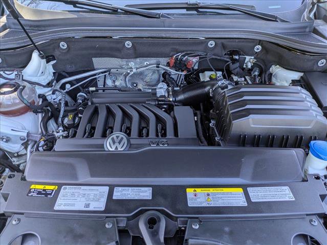 Used 2022 Volkswagen Atlas Cross Sport SE w/ Panoramic Sunroof Package image 22