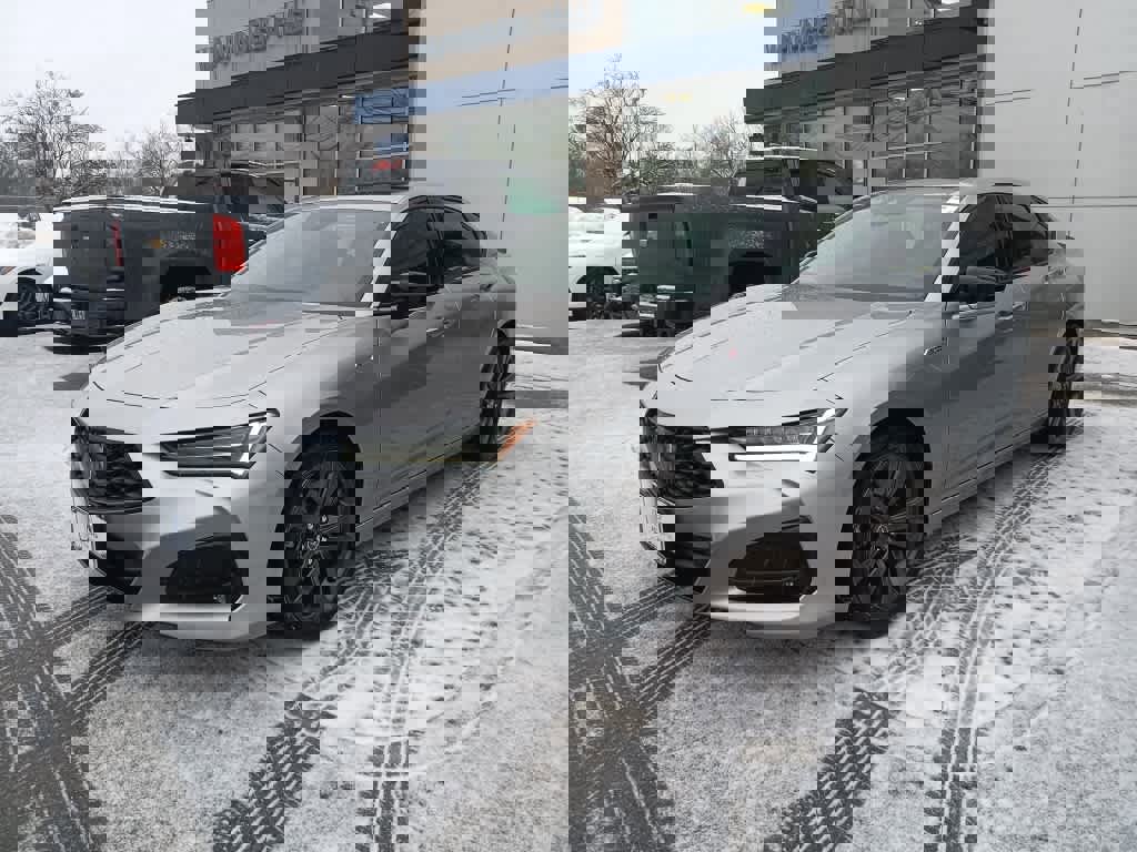 Used 2022 Acura TLX w/A-Spec Package image 2