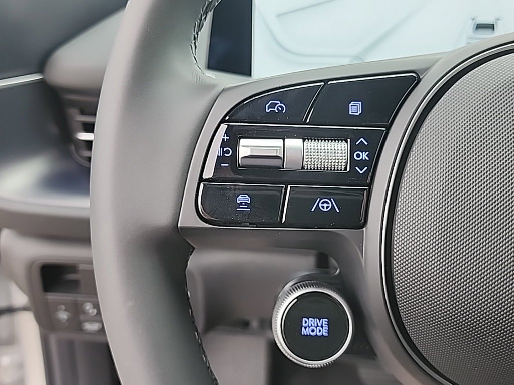 New 2025 Hyundai Ioniq 6 SEL image 21