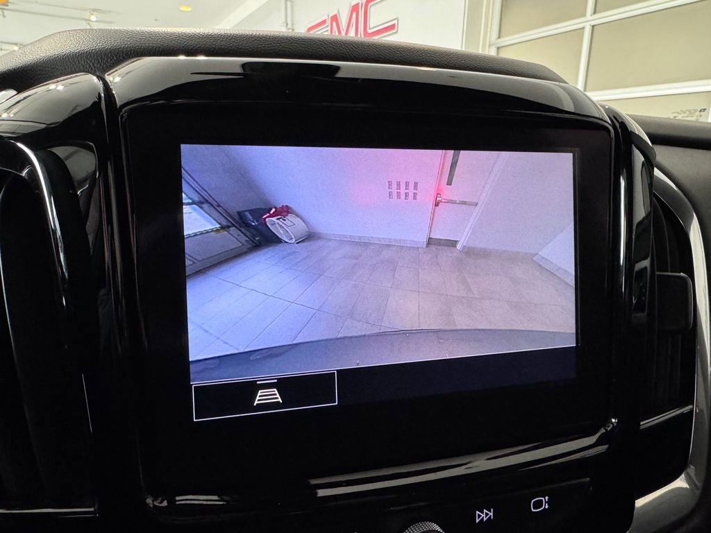 Certified 2023 Chevrolet Traverse LT w/ LPO, Floor Liner Package AWD/4WD image 19