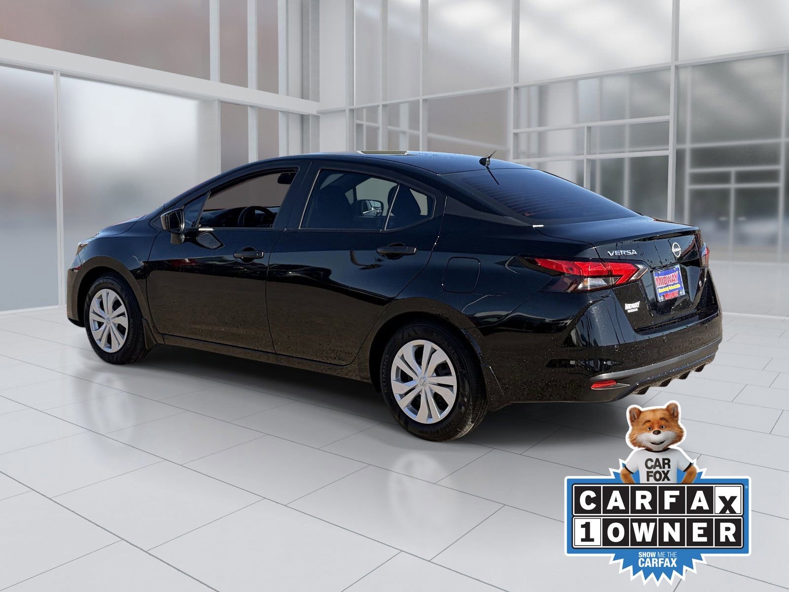 Certified 2025 Nissan Versa S w/ Trunk Package image 4