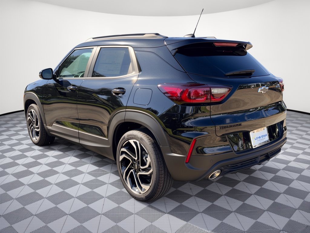 New 2026 Chevrolet TrailBlazer RS w/ Driver Confidence Package FWD image 3