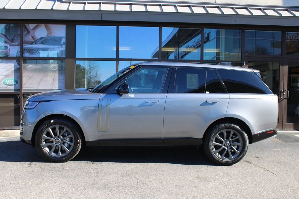 Certified 2023 Land Rover Range Rover SE AWD/4WD image 10