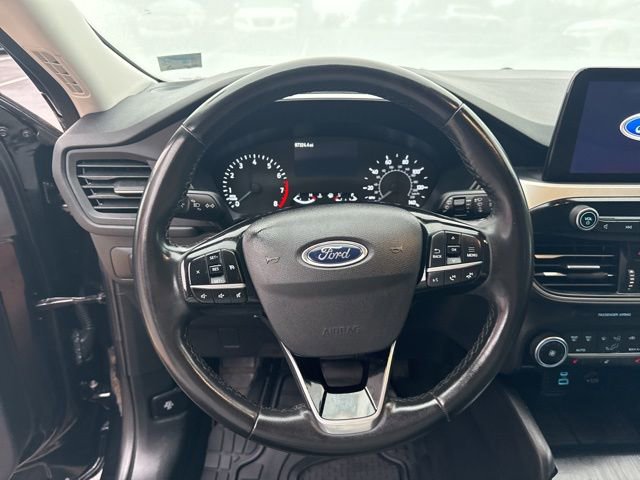 Used 2022 Ford Escape SE w/ Cold Weather Package image 15