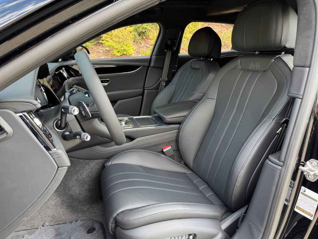 New 2025 Bentley Flying Spur Plug-In Hybrid image 18
