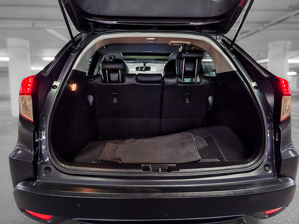 Used 2016 Honda HR-V EX-L image 8