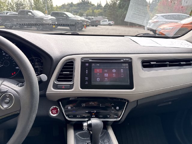 Used 2016 Honda HR-V EX image 10