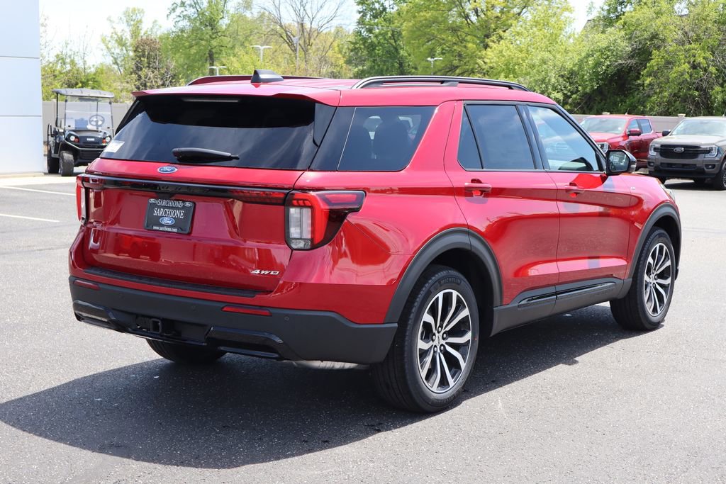 New 2026 Ford Explorer ST-Line AWD/4WD image 3