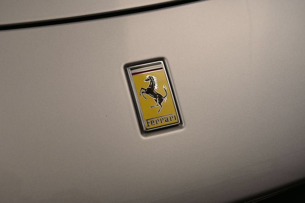 Used 2024 Ferrari Roma RWD image 13