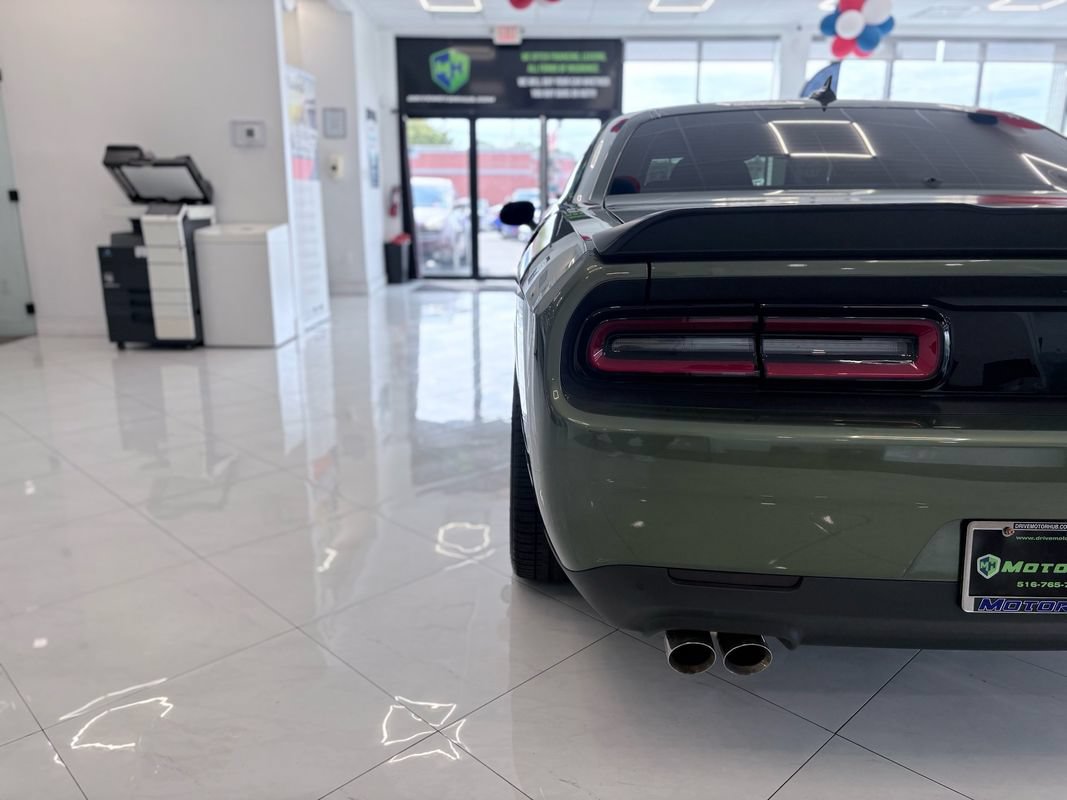 Used 2021 Dodge Challenger R/T Scat Pack w/ Dynamics Package RWD image 13