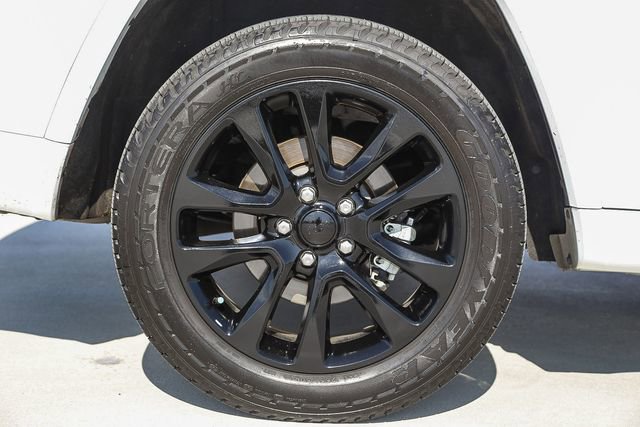 Used 2021 Jeep Grand Cherokee Laredo X RWD image 13