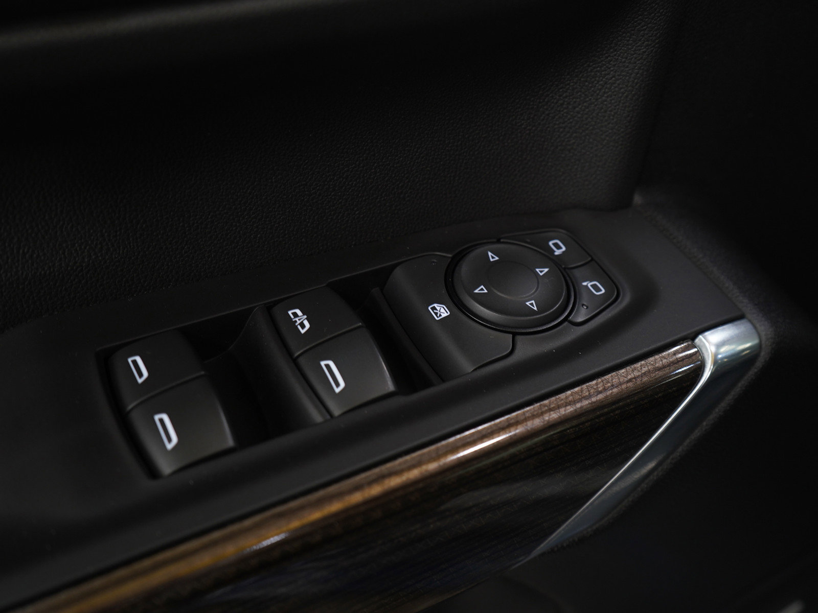 Used 2020 Chevrolet Silverado 1500 RST image 21