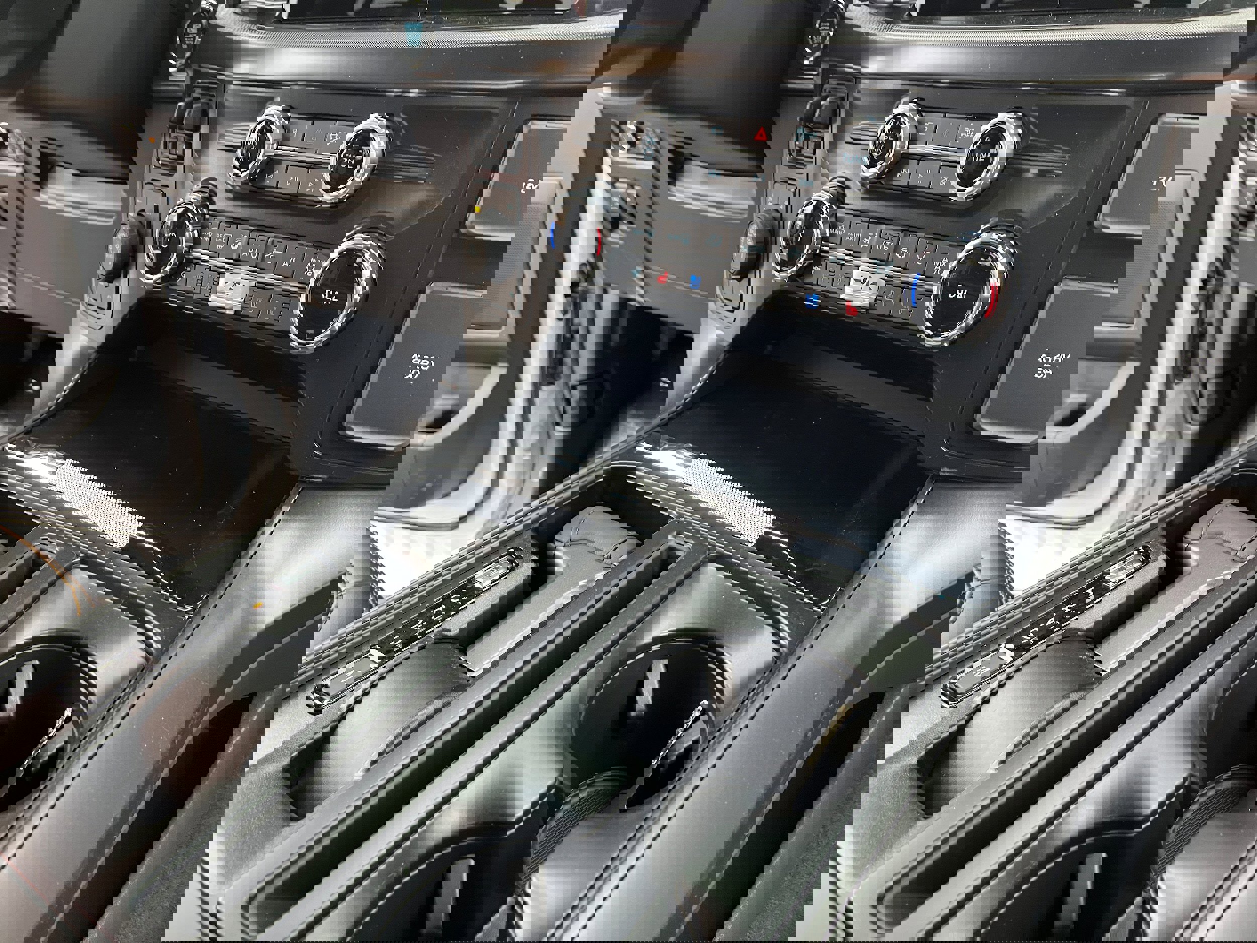 New 2025 Ford F150 Tremor w/ Equipment Group 402A High image 17