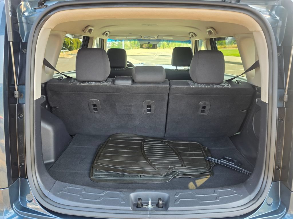 Used 2011 Kia Soul + w/ Audio Pkg FWD image 16