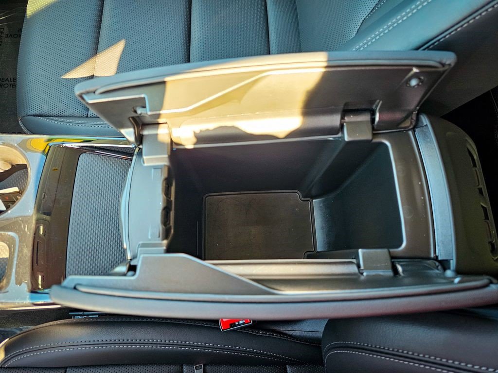 Certified 2025 Buick Envision Preferred image 30