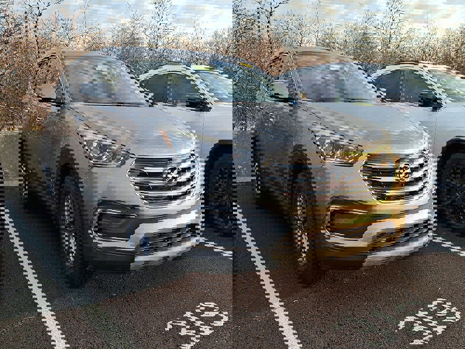 Used 2018 Hyundai Santa Fe Sport image 2