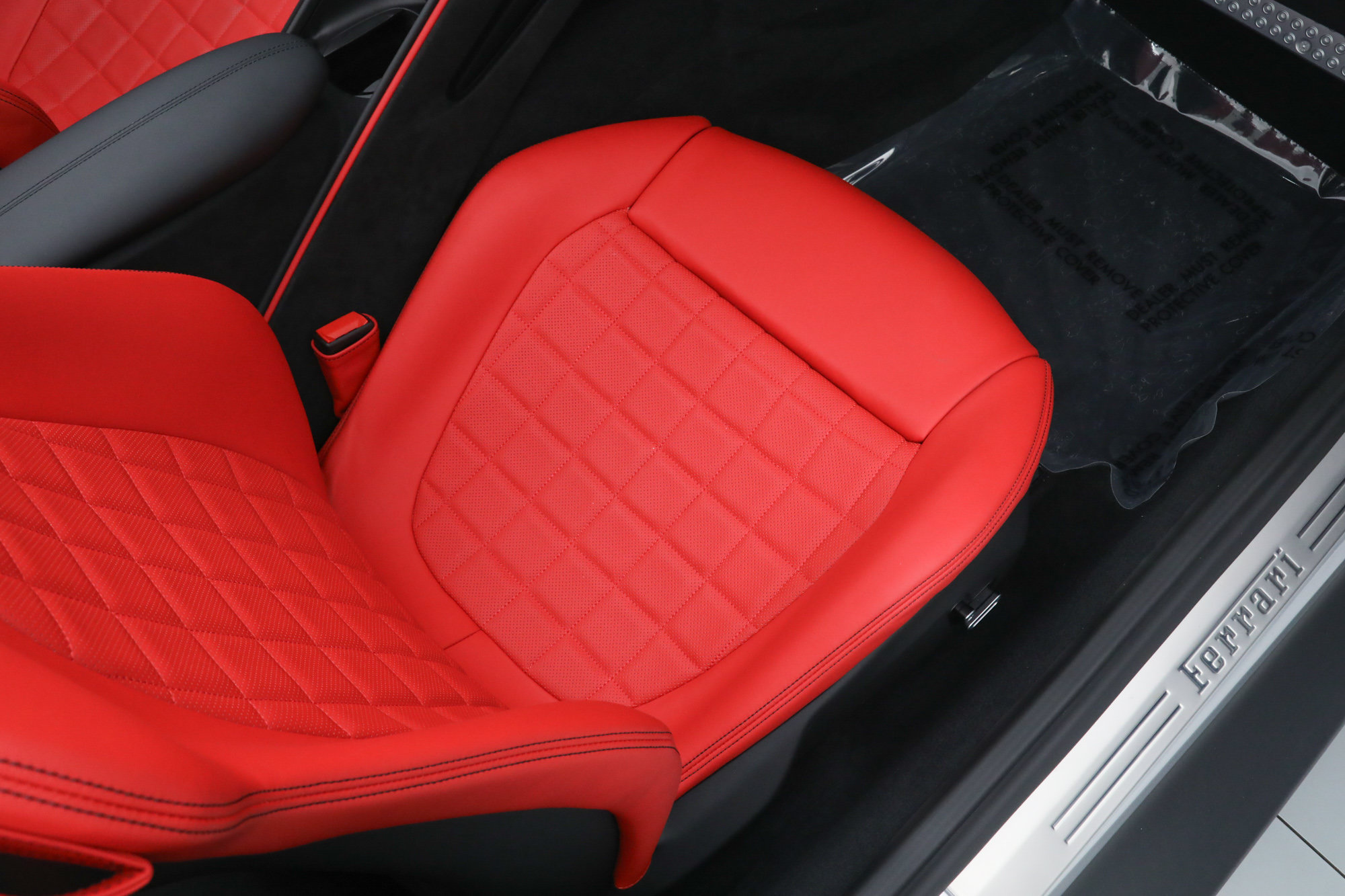 Certified 2026 Ferrari Roma Spider RWD image 25