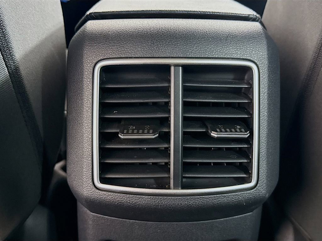 Used 2024 Kia Sportage LX image 23