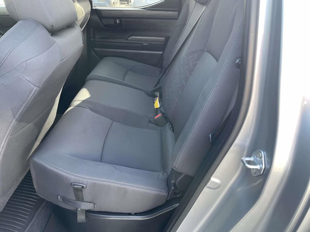 Used 2025 Toyota Tacoma SR5 image 22