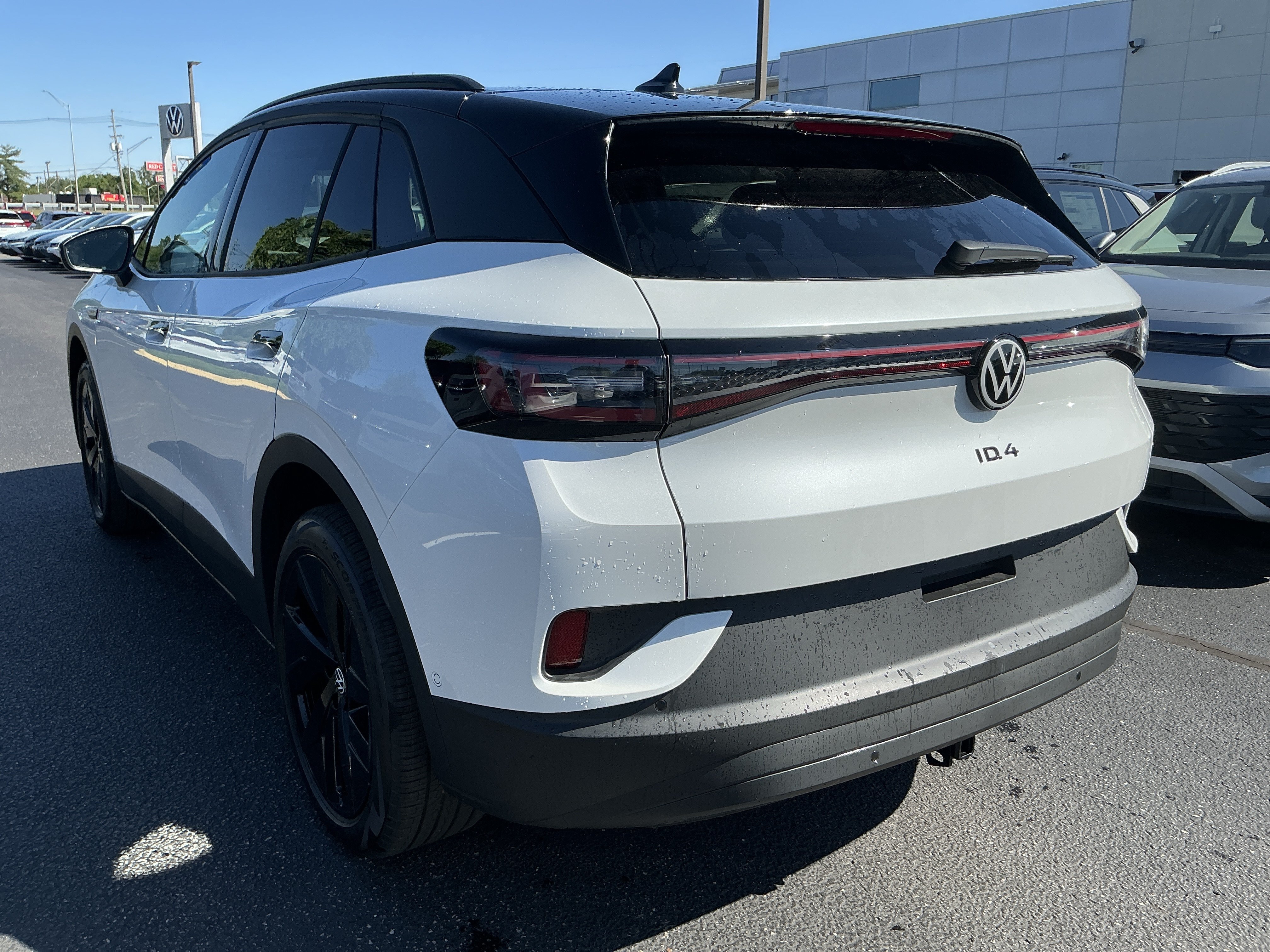 New 2026 Volkswagen ID.4 Pro S Plus AWD/4WD image 5