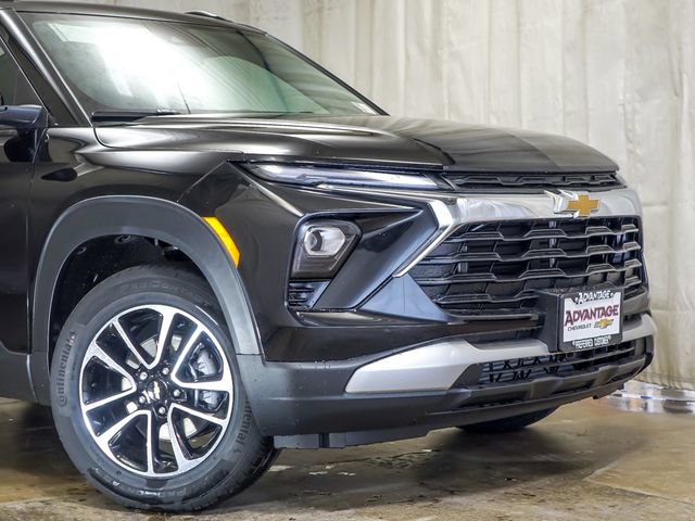 New 2026 Chevrolet TrailBlazer LT FWD image 3