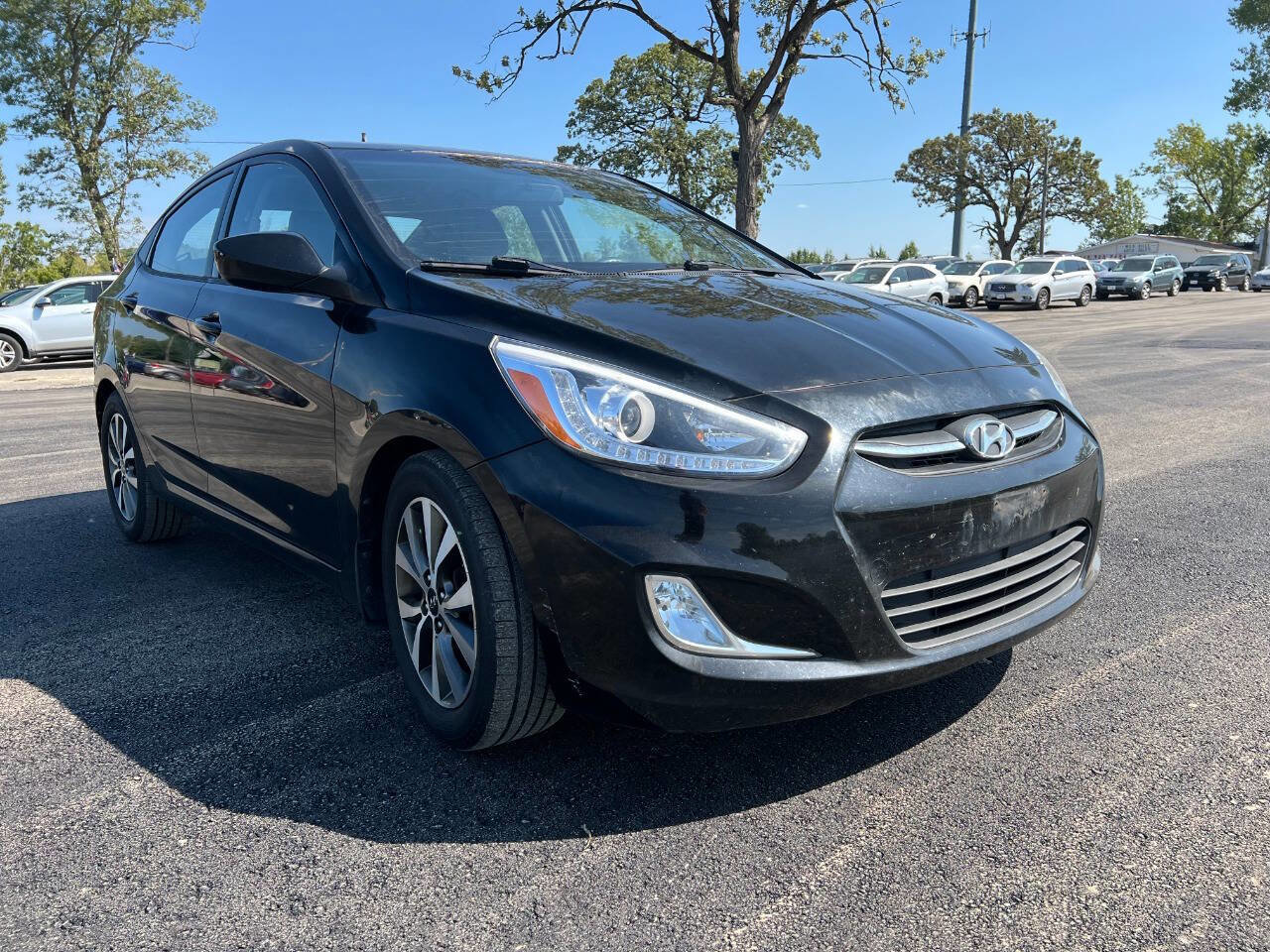 Used 2015 Hyundai Accent GLS w/ Option Group 03 image 4