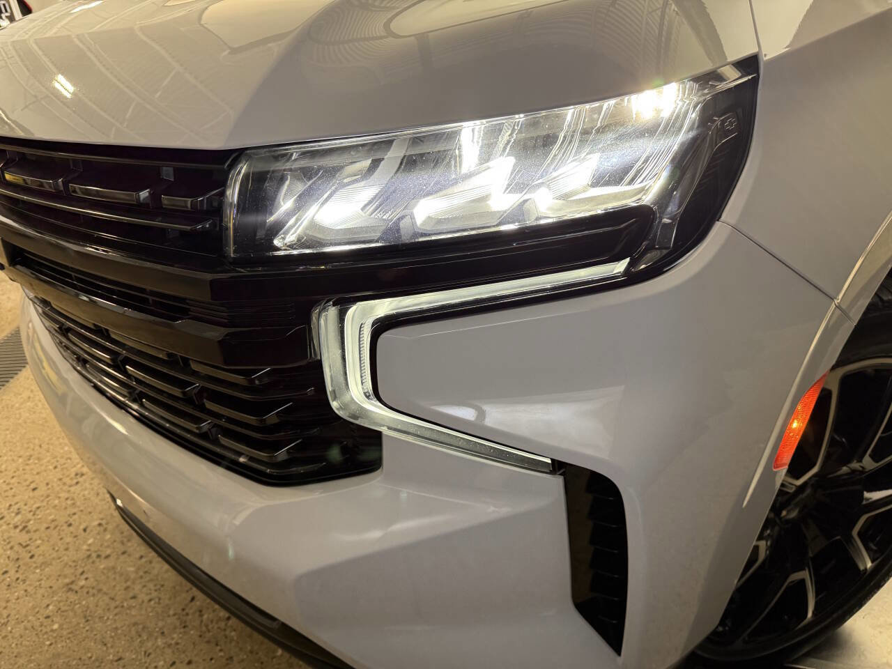 Used 2022 Chevrolet Suburban RST w/ Luxury Package AWD/4WD image 36