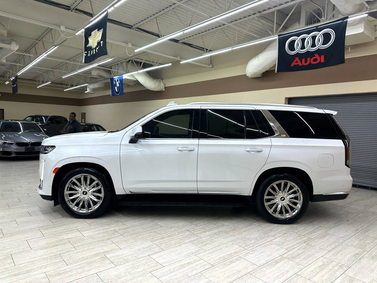 Used 2021 Cadillac Escalade Premium Luxury w/ Driver Assist Tech Package image 10