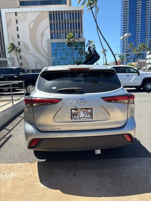 Used 2023 Toyota Highlander Limited image 6
