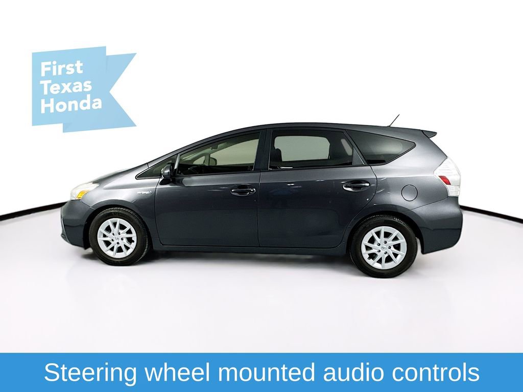 Used 2014 Toyota Prius V Two image 4