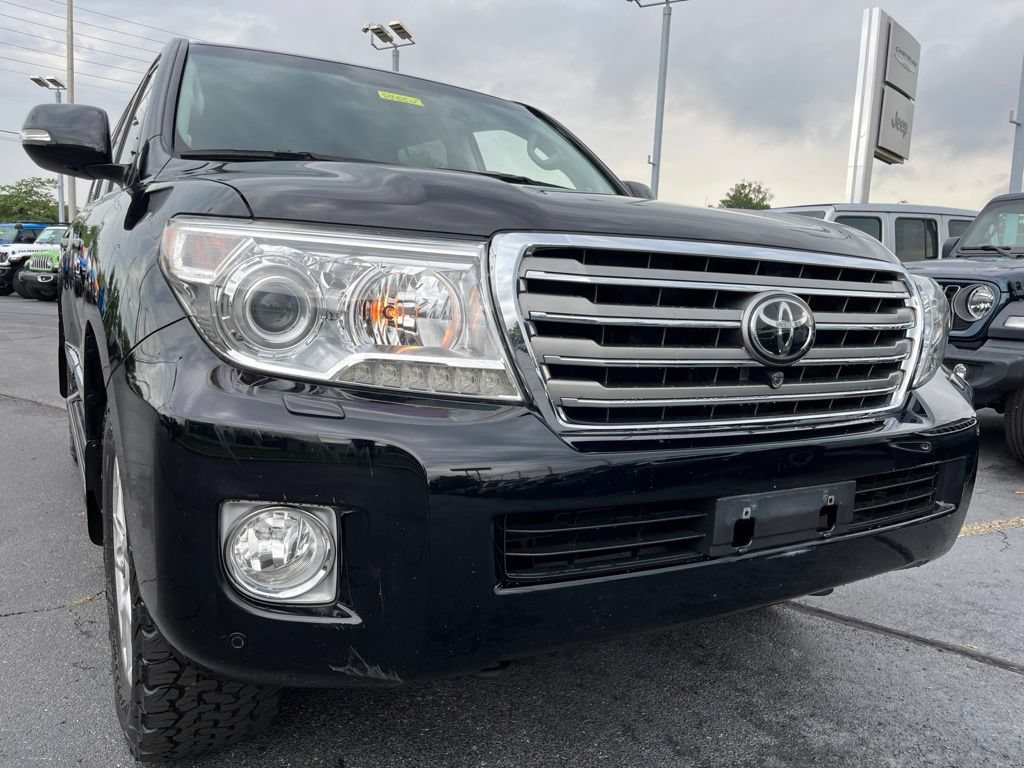 Used 2014 Toyota Land Cruiser AWD/4WD image 60