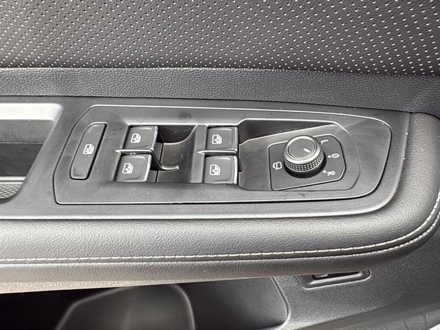 New 2026 Volkswagen Atlas SEL Premium R-Line image 18