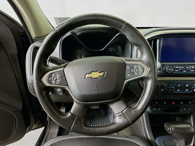 Used 2018 Chevrolet Colorado Z71 w/ Z71 Midnight Edition image 13