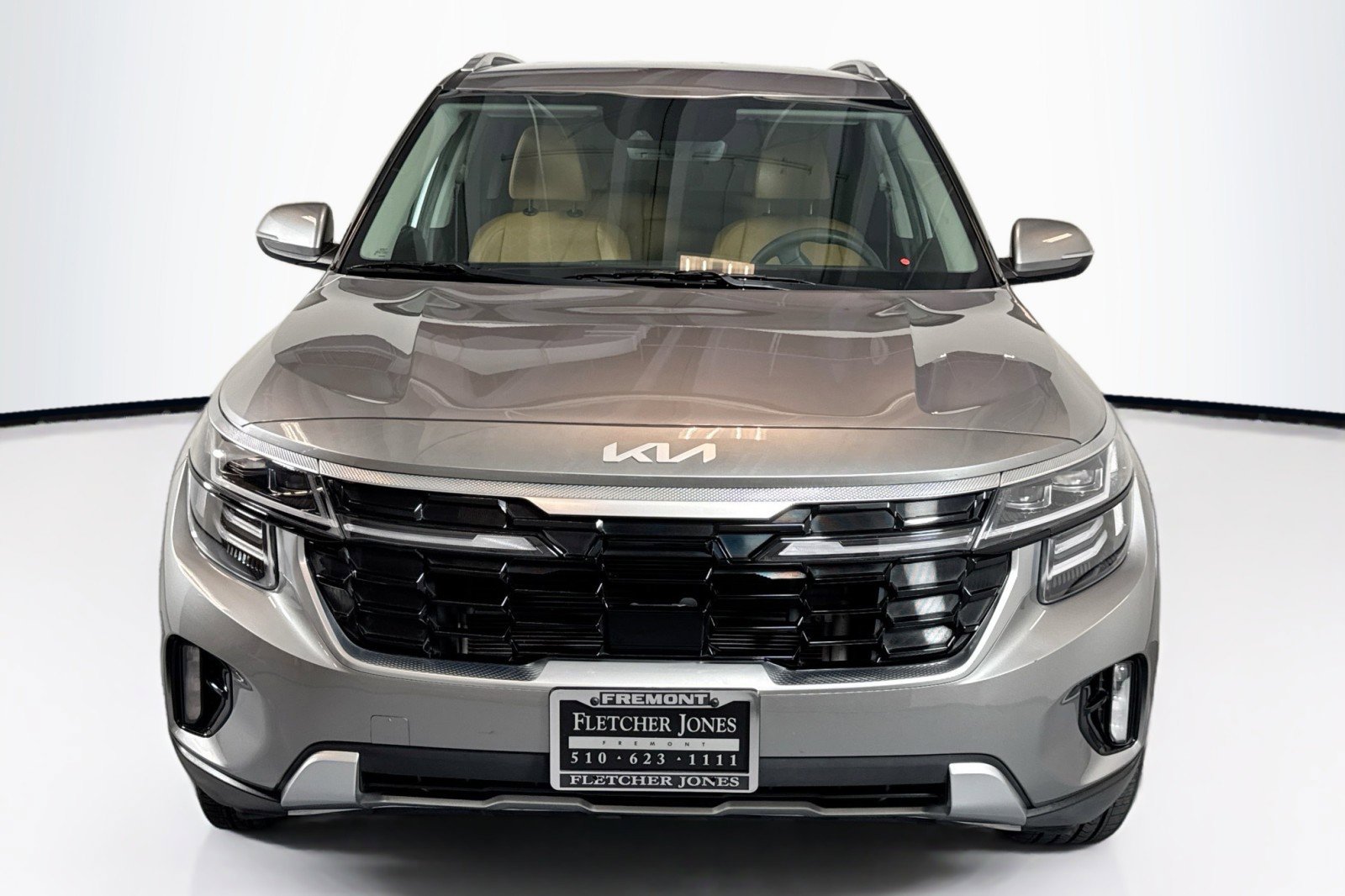 Used 2024 Kia Seltos SX image 2