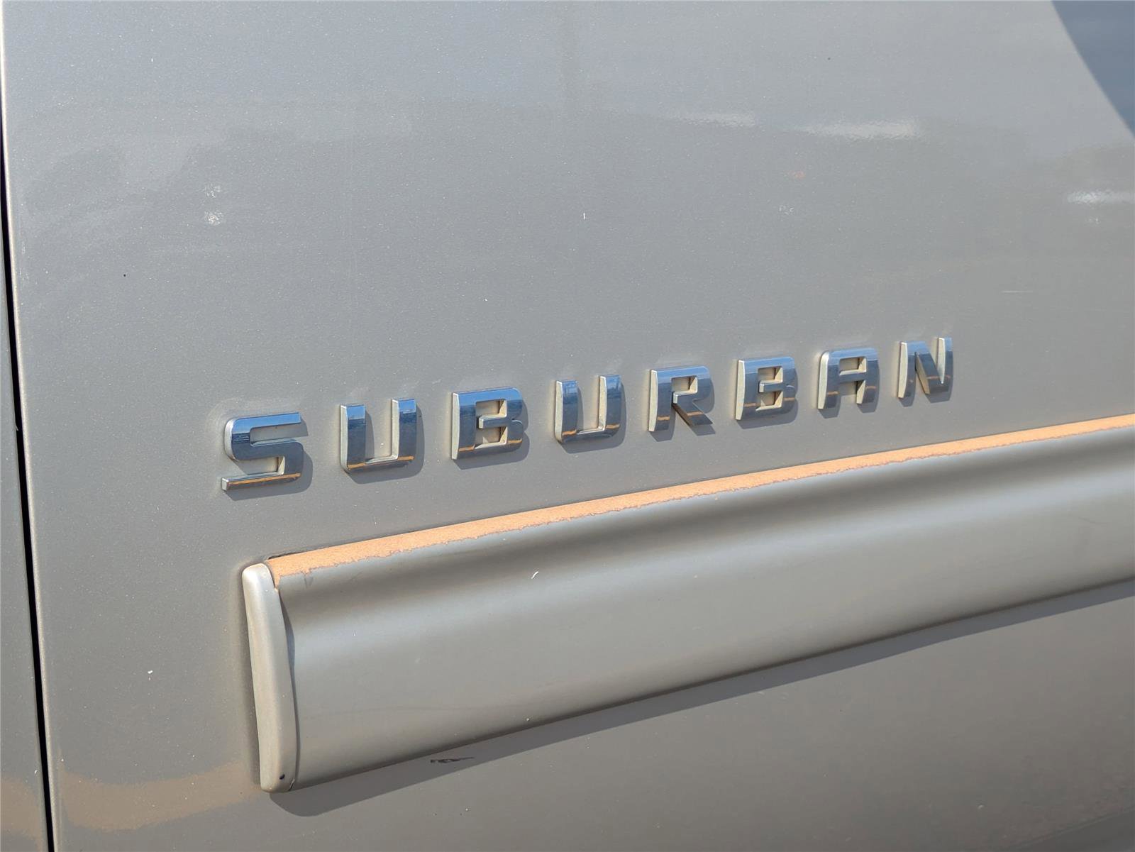 Used 2013 Chevrolet Suburban 2500 LT image 44