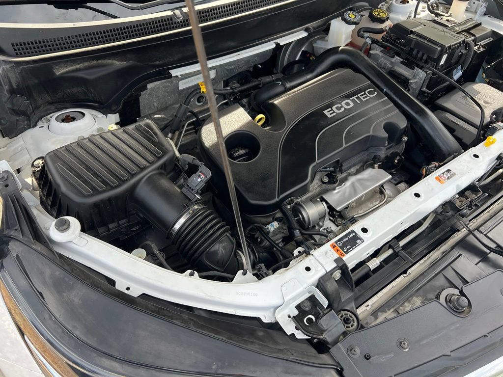 Used 2022 Chevrolet Equinox LS w/ LS Convenience Package FWD image 40