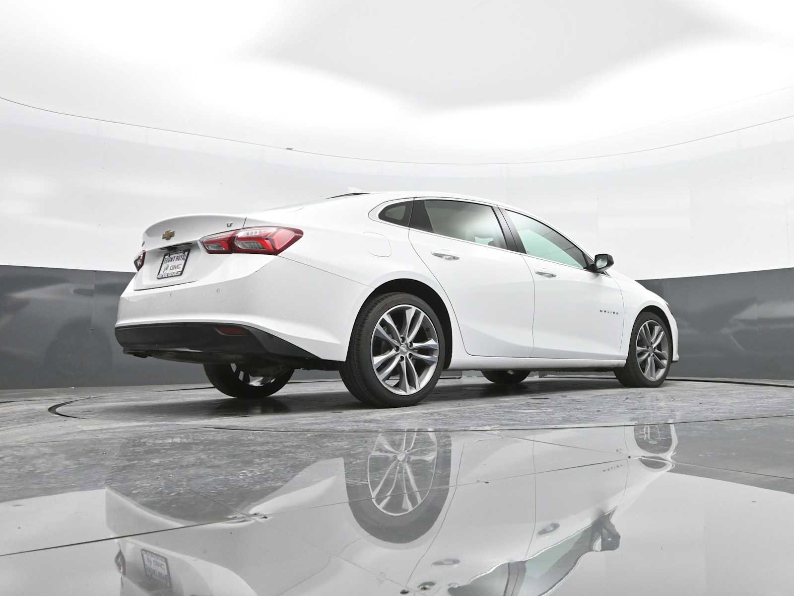 Used 2024 Chevrolet Malibu LT image 43