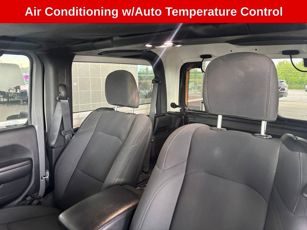Used 2021 Jeep Wrangler Sport AWD/4WD image 11