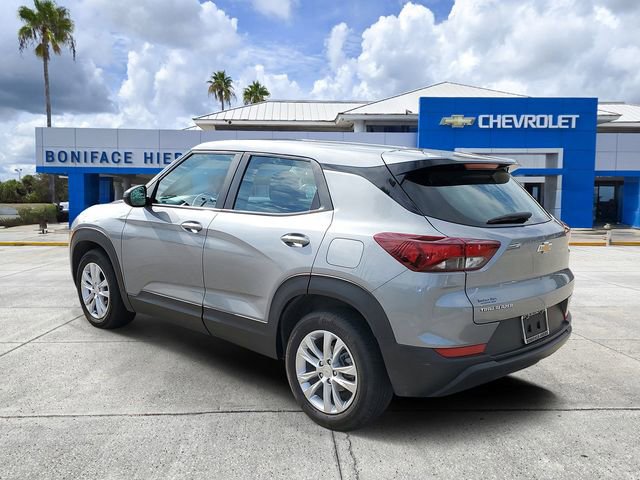 Used 2023 Chevrolet TrailBlazer LS FWD image 3