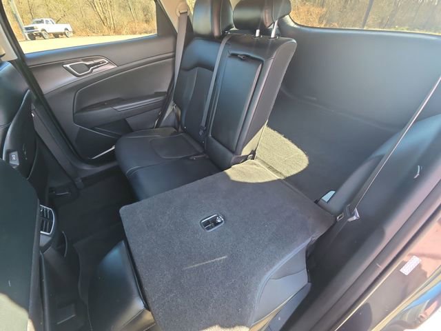 Used 2023 Kia Sportage EX image 23