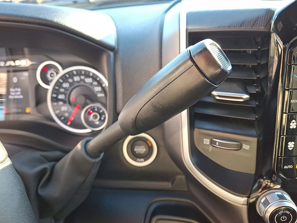 Used 2026 RAM 2500 Big Horn AWD/4WD image 18