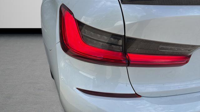 Used 2020 BMW M340i RWD image 26