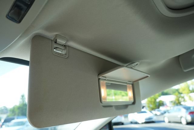 Used 2023 Toyota Sienna XLE FWD image 43