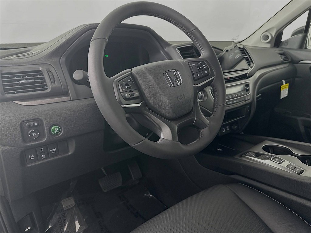 New 2025 Honda Ridgeline RTL image 17