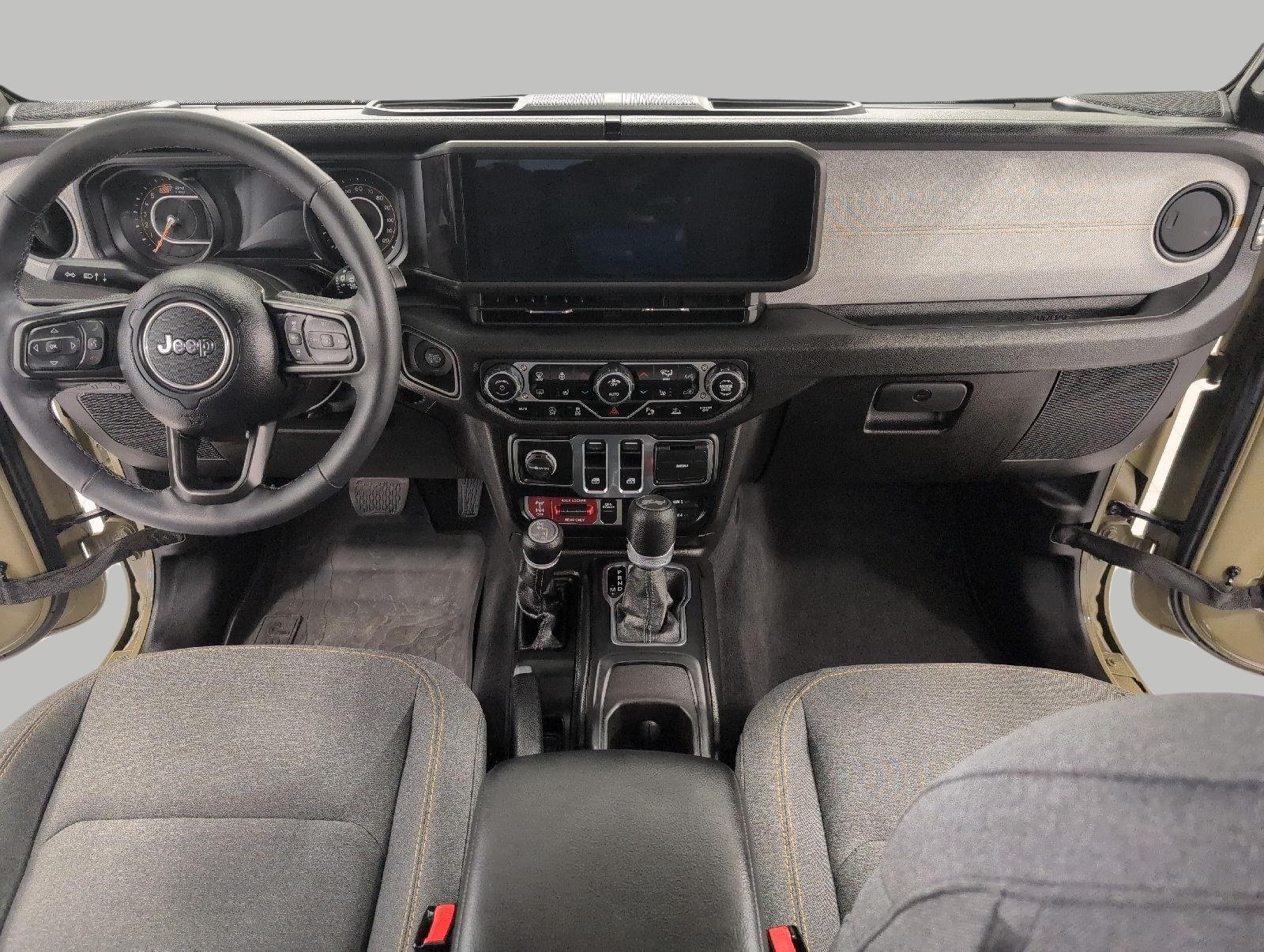 Used 2025 Jeep Wrangler Sport AWD/4WD image 7